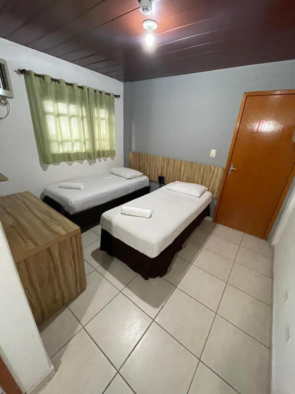 Cr Hotel Bueno - Antigo Hotel Serras De Goyaz Goiânia Buitenkant foto A room at a love hotel in Brazil