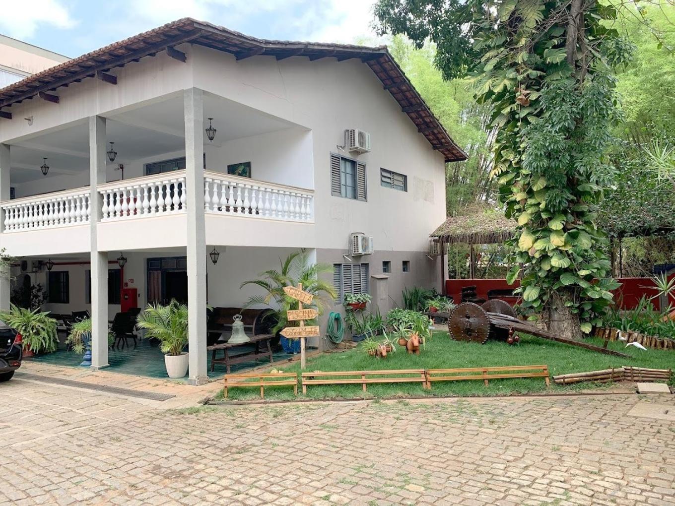 Cr Hotel Bueno - Antigo Hotel Serras De Goyaz Goiânia Buitenkant foto The house of the writer